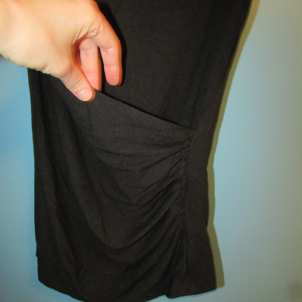 *5 for $25 Bundle Option* Ann Taylor Gathered shell top - Picture 2 of 6
